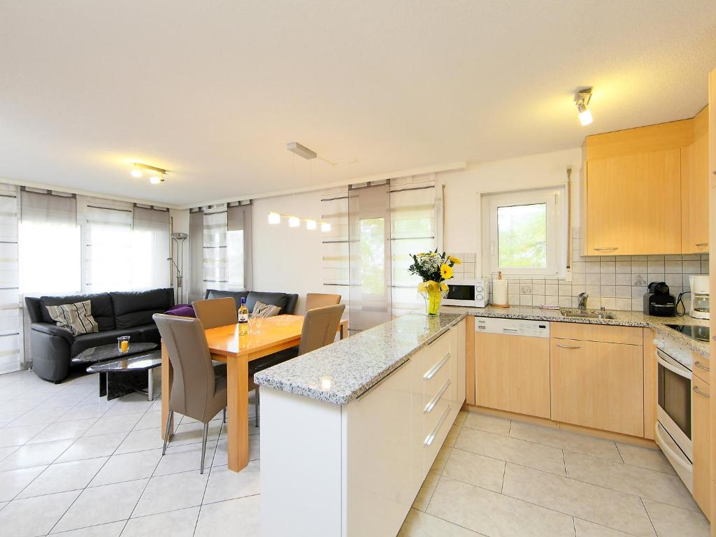 Apartment Sonnhalde B room 3
